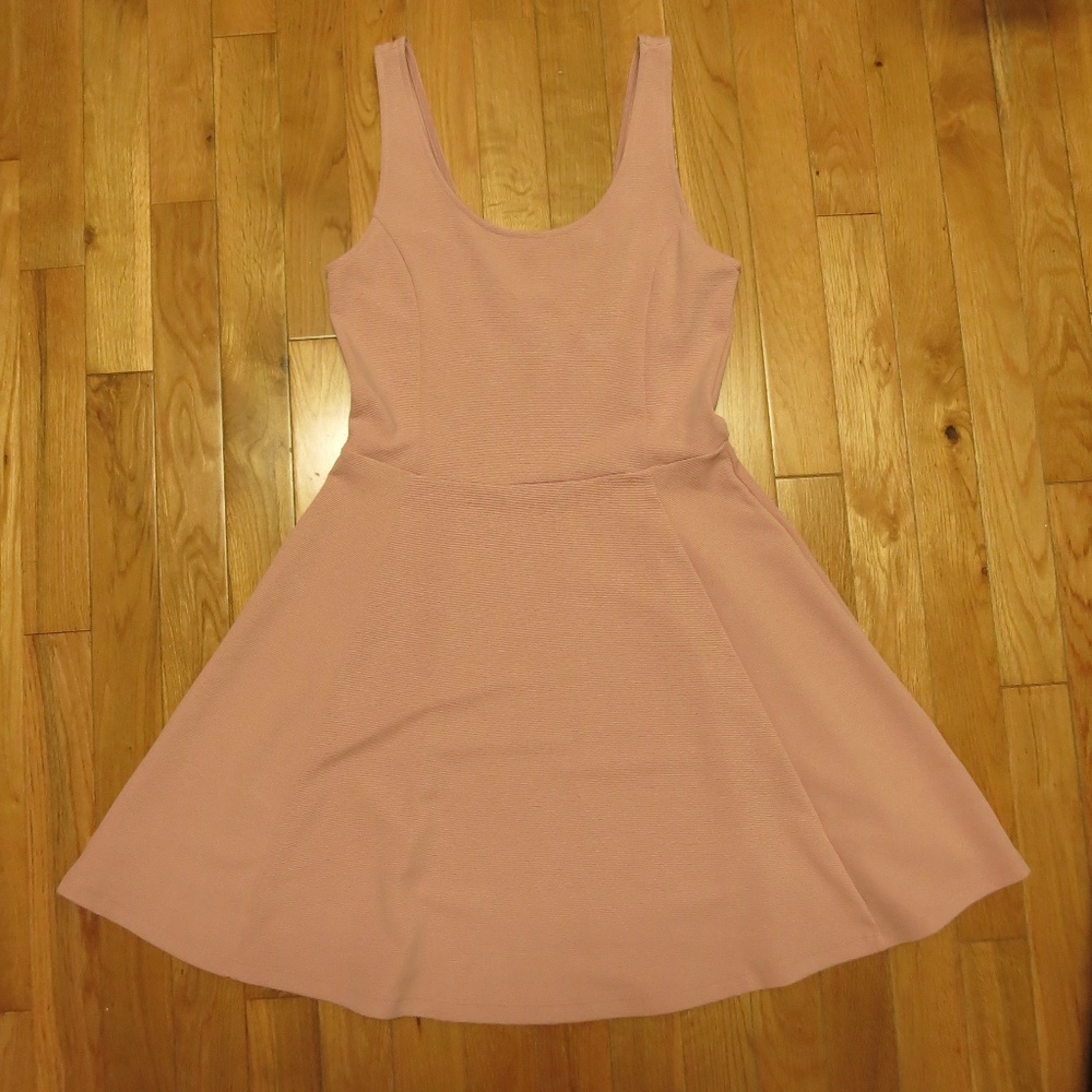 Light Pastel Pink Jersey Dress